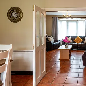 https://no-24-killarney-holiday-village.hotel-killarney.com